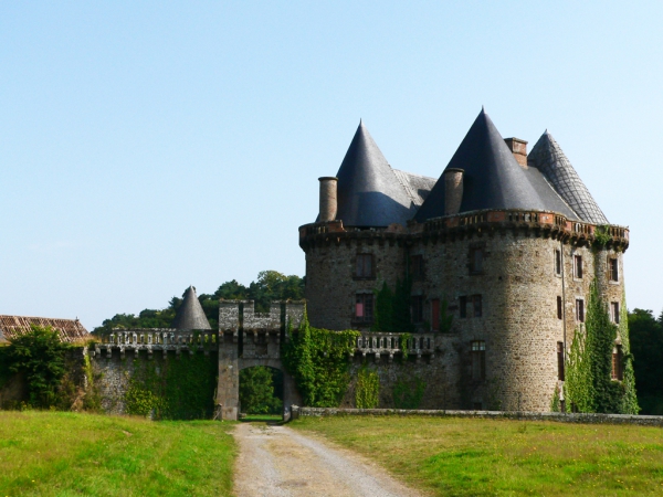 Le château de Landal (près de DOL de Bretagne)