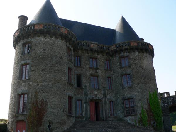 La façade du château de Landal