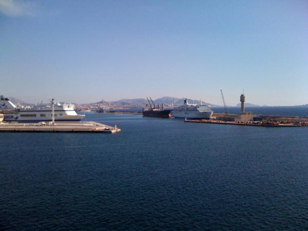 Sortie du port de Marseille